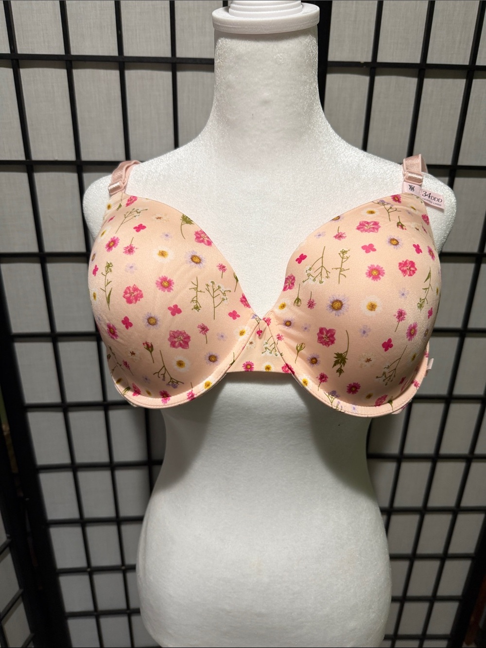 Victoria's Secret Pink Floral Molded T-Shirt Bra NEW